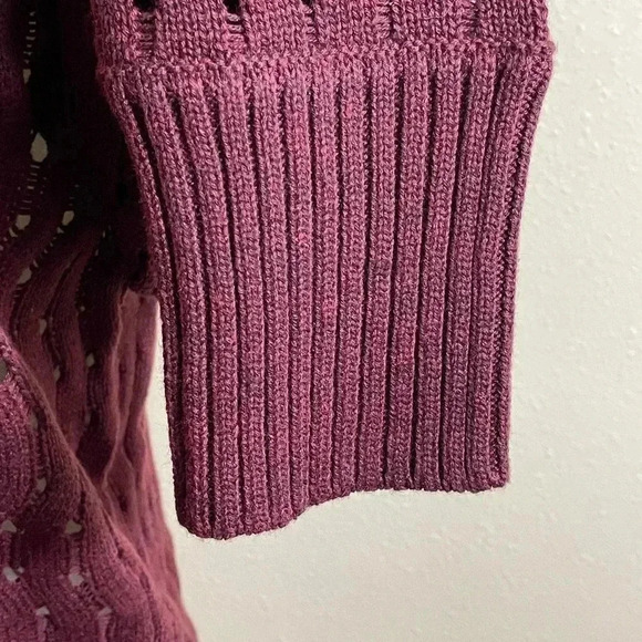 Ecru Style Size M Burgundy Fancy Stitch V Neck Cardigan Sweater Open Weave NEW - Picture 6 of 11